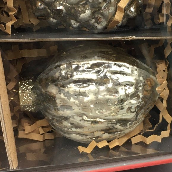 x16 Martha Stewart Frosted Silver Mercury Glass Ornament Set Pinecone Acorn NEW - Picture 7 of 9